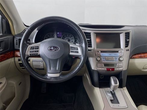Used 2012 Subaru Outback 3.6R Limited image 26