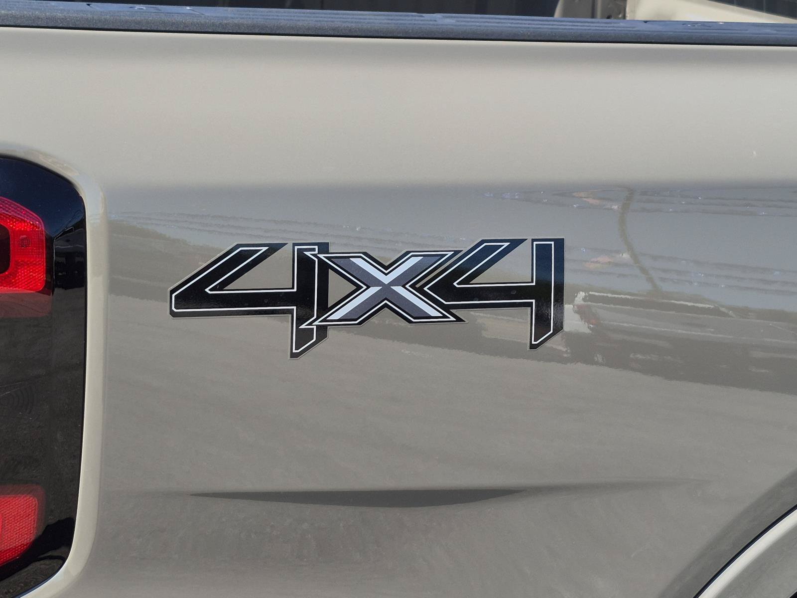 New 2026 Ford Ranger XLT w/ Black Appearance Package AWD/4WD image 6