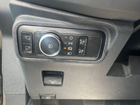Certified 2025 Ford Bronco Outer Banks AWD/4WD image 19