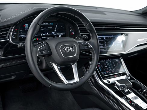 Used 2026 Audi Q7 3.0T Premium Plus w/ Premium Plus Package AWD/4WD image 9
