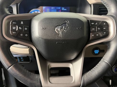 Used 2023 Ford Bronco Wildtrak AWD/4WD image 16