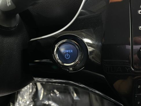 Used 2020 Toyota Prius Prime image 19