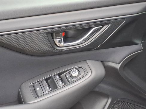 New 2025 Subaru Outback Premium image 4