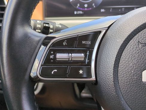 Certified 2024 Kia Seltos EX FWD image 25
