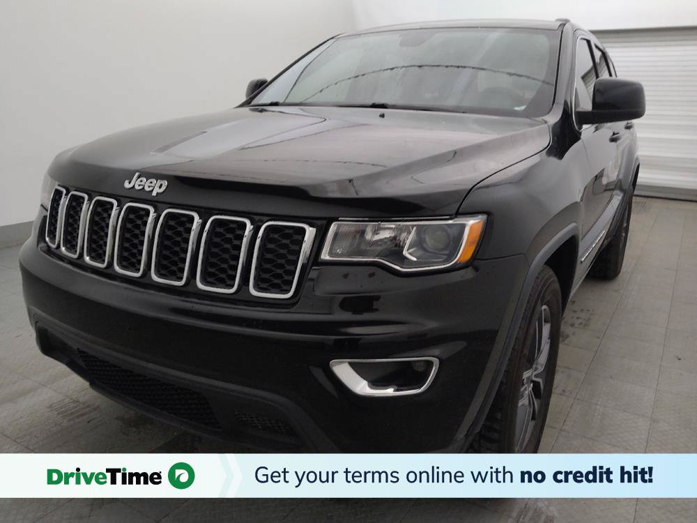 Used 2019 Jeep Grand Cherokee Laredo w/ Laredo X Package RWD image 1