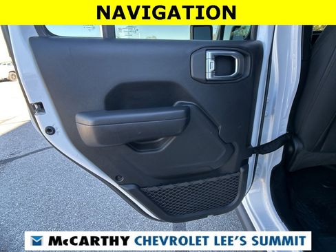 Used 2021 Jeep Wrangler Unlimited Sport image 32