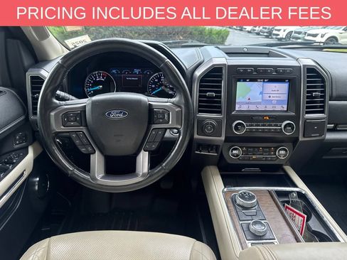 Used 2019 Ford Expedition Platinum AWD/4WD image 2