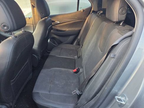 Used 2023 Buick Encore GX Preferred FWD image 11