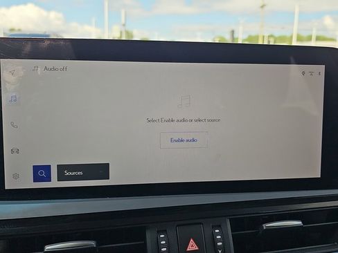 Certified 2024 Lexus ES 300h w/ Technology Package image 22