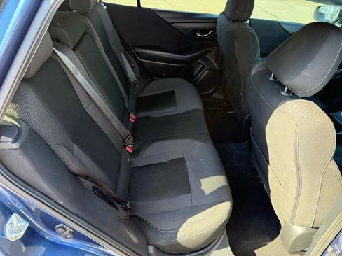 Used 2022 Subaru Outback Premium image 17