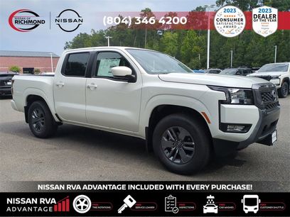 New 2025 Nissan Frontier SV w/ SV Convenience Package