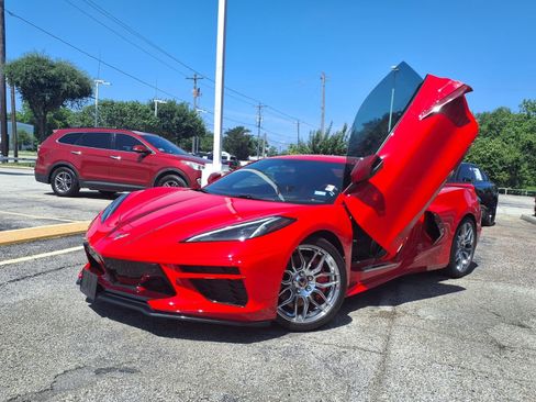 Used 2022 Chevrolet Corvette Stingray Premium Conv w/ Z51 Performance Package RWD image 2