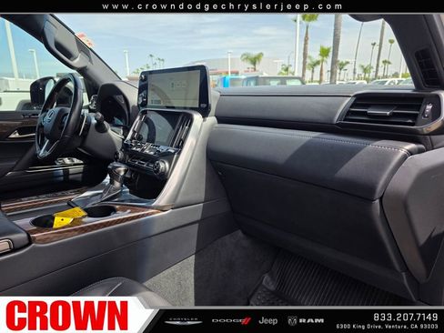 Used 2023 Lexus LX 600 4WD w/ Accessory Package (Z1) image 14