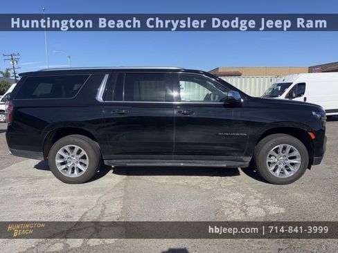 Used 2024 Chevrolet Suburban Premier image 4