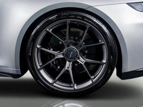 Used 2024 Porsche 911 GT3 image 18