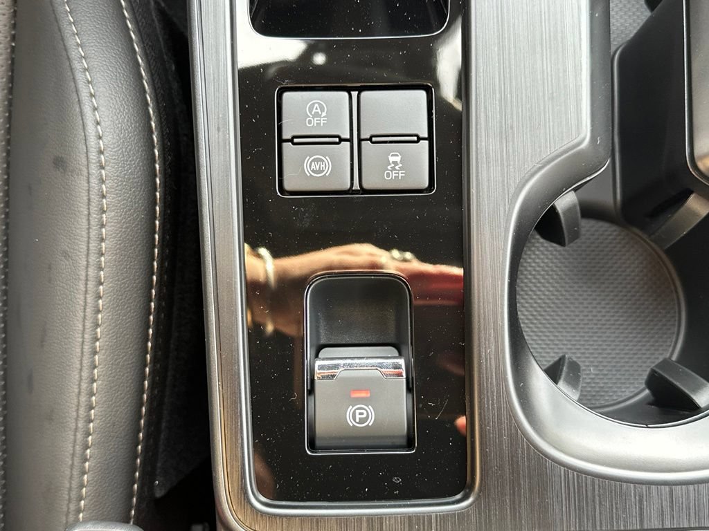 New 2026 Subaru Outback Limited AWD/4WD image 30
