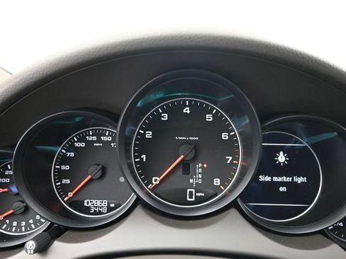 Used 2017 Porsche Cayenne Platinum Edition AWD/4WD image 12