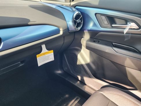 New 2026 Chevrolet Equinox EV LT image 35