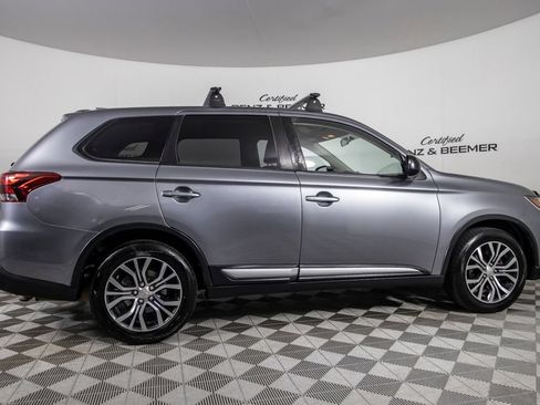 Used 2018 Mitsubishi Outlander ES FWD image 4
