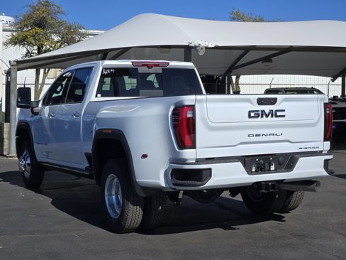 New 2026 GMC Sierra 3500 Denali Ultimate image 3