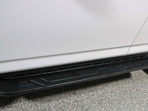 Used 2023 Toyota 4Runner SR5 Premium w/ Moonroof Package AWD/4WD image 12