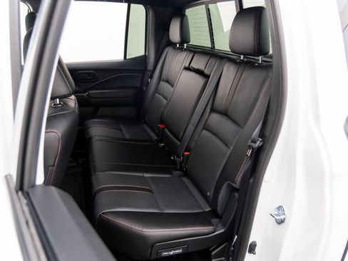 Used 2025 Honda Ridgeline TrailSport image 18
