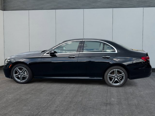 Used 2023 Mercedes-Benz E 350 4MATIC Sedan image 2