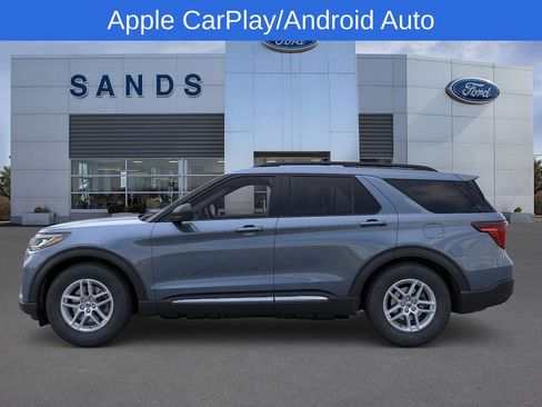 New 2025 Ford Explorer Active image 3