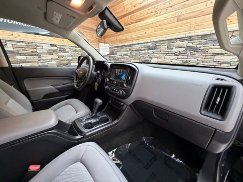 Used 2018 Chevrolet Colorado W/T w/ WT Convenience Package image 13
