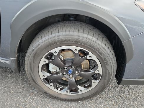 Used 2021 Subaru Crosstrek 2.0i Premium w/ Moonroof Package AWD/4WD image 8