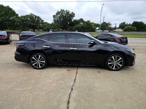 Used 2021 Nissan Maxima 3.5 SV w/ Floor Mat Group image 3