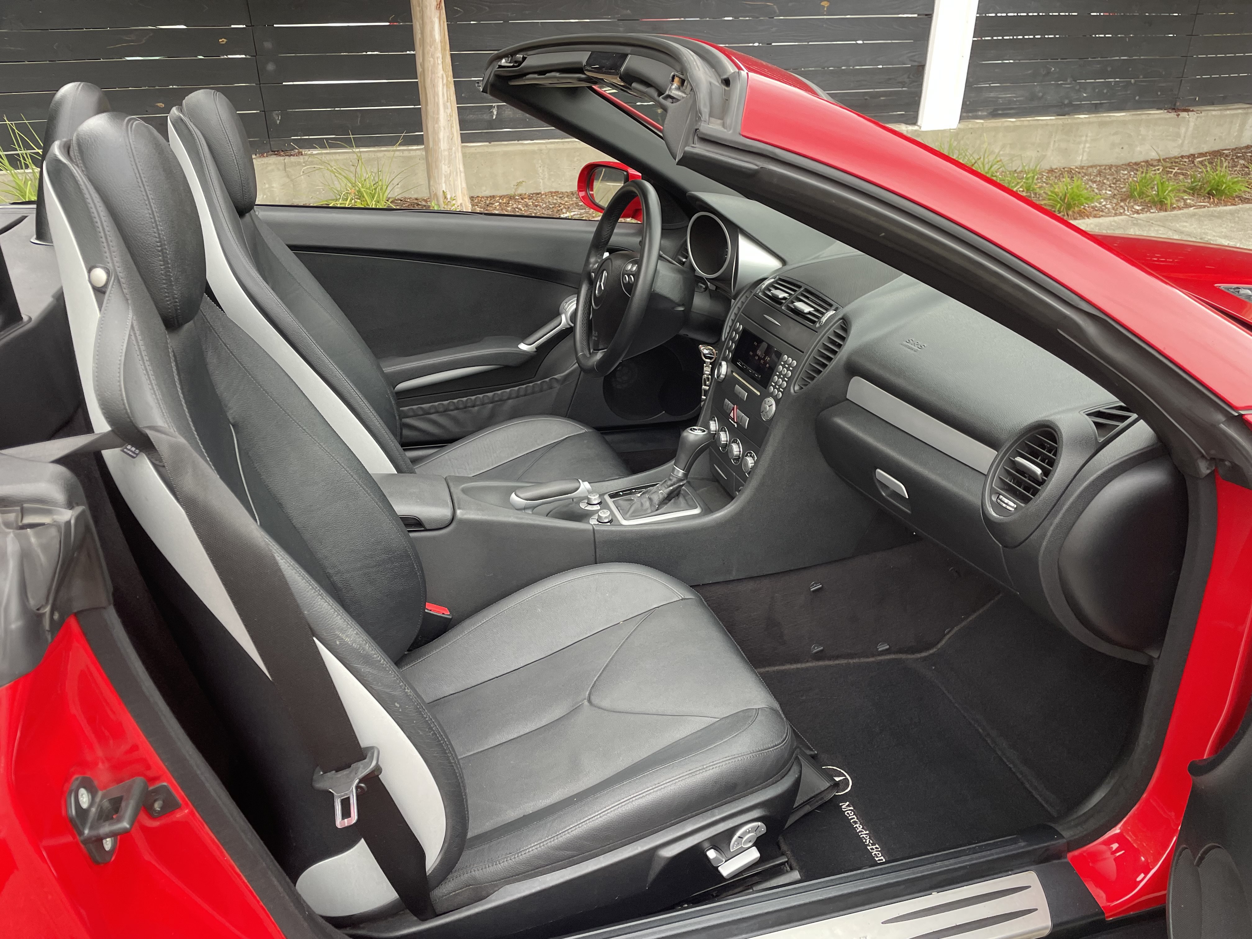 Used 2006 Mercedes-Benz SLK 280 image 3