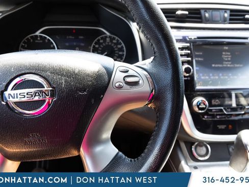 Used 2018 Nissan Murano SV FWD image 9
