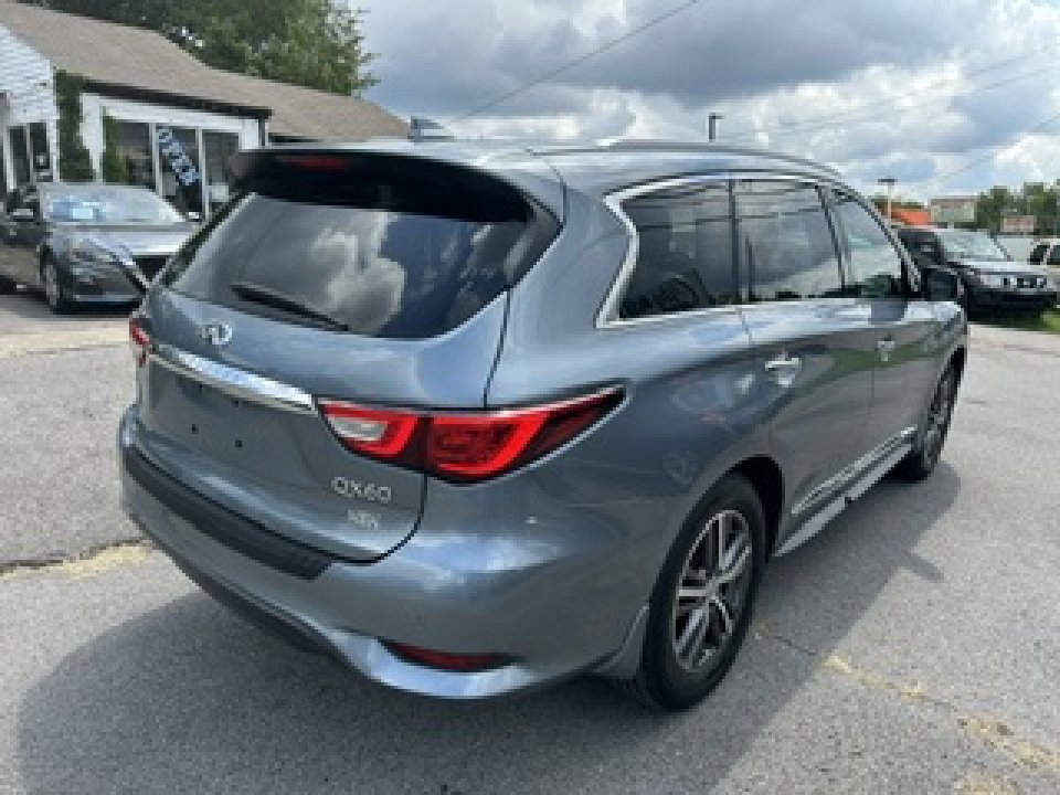 Used 2016 INFINITI QX60 Luxe w/ Premium Plus Package AWD/4WD image 4