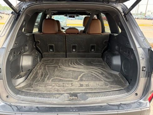 Used 2025 Subaru Forester Touring AWD/4WD image 23