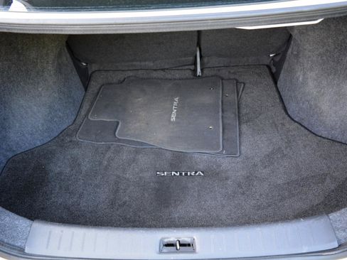 Used 2019 Nissan Sentra SV FWD image 15