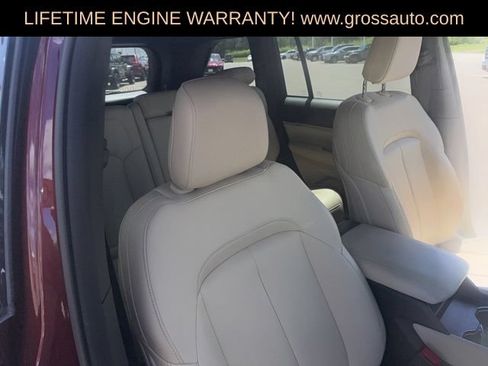 Used 2024 Jeep Grand Cherokee Limited AWD/4WD image 38