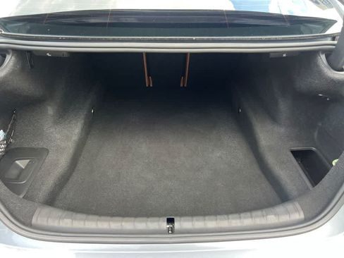 Used 2022 BMW 530i w/ M Sport Package RWD image 18