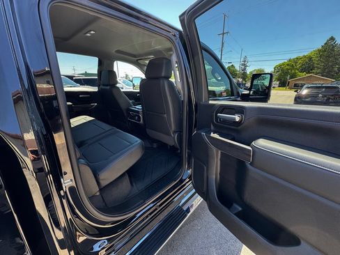 Used 2020 Chevrolet Silverado 2500 LTZ w/ LTZ Plus Package AWD/4WD image 31
