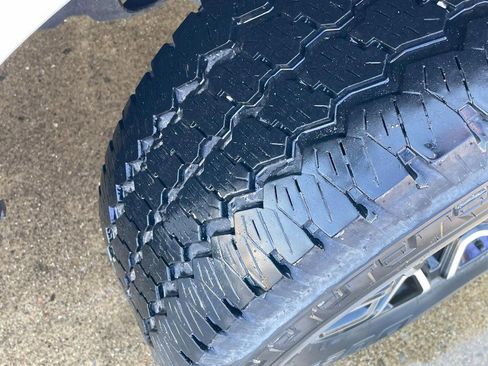 Used 2021 Ford F150 Lariat image 10