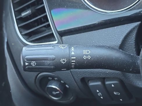 Used 2011 Ford Taurus Limited w/ 303A Rapid Spec Order Code image 21