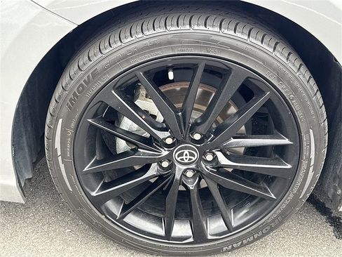 Used 2024 Toyota Camry XSE image 30