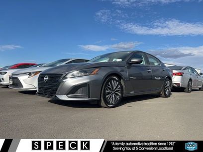 Used 2023 Nissan Altima 2.5 SV