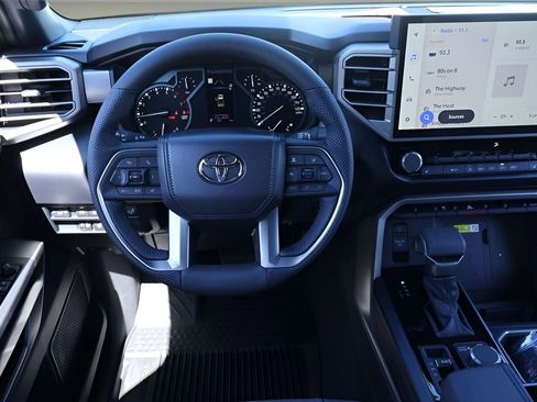 New 2026 Toyota Tundra SR5 AWD/4WD image 17