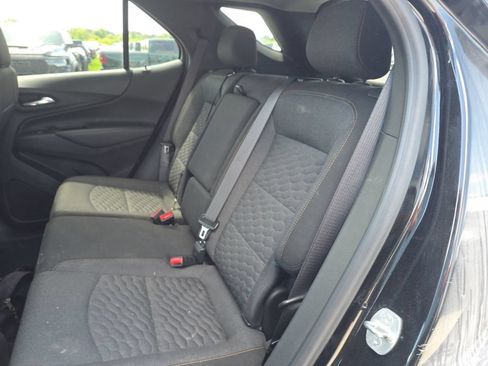 Used 2021 Chevrolet Equinox LT AWD/4WD image 11