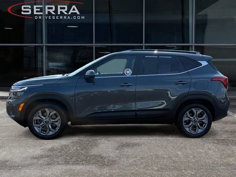 Certified 2024 Kia Seltos S AWD/4WD image 2