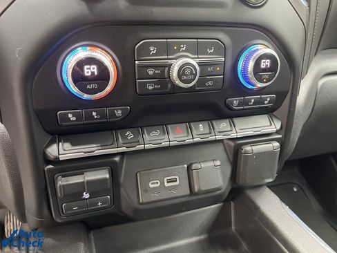 Used 2021 GMC Sierra 1500 AT4 image 24