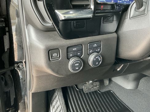 Used 2024 Chevrolet Silverado 1500 LT image 26