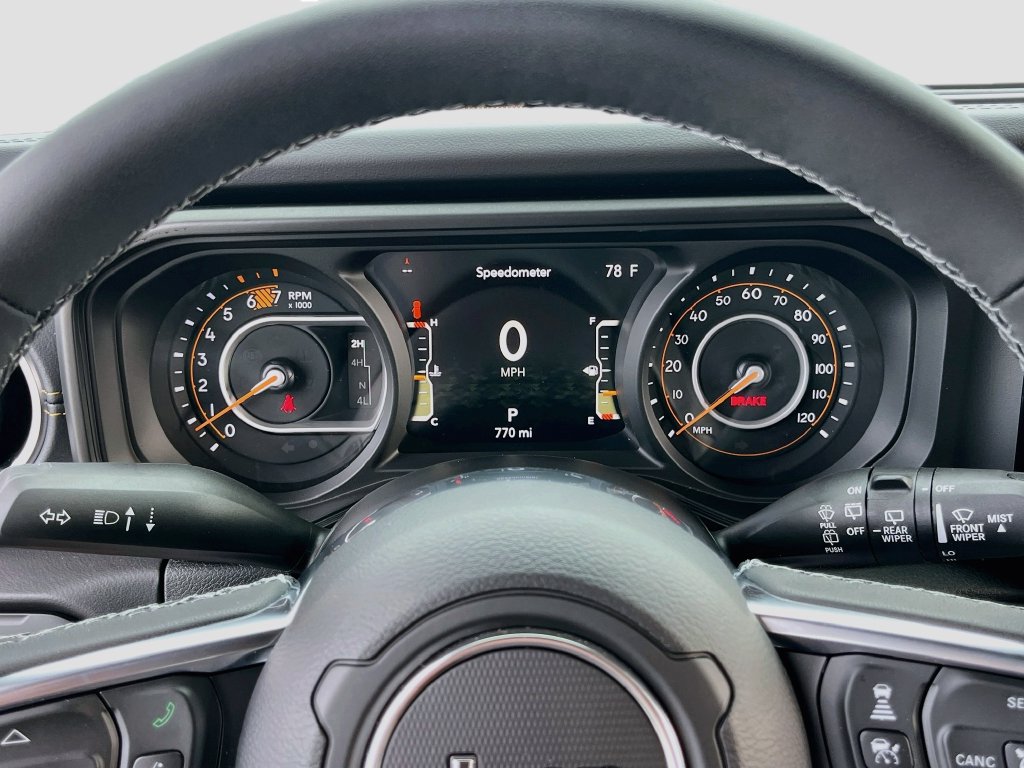 New 2026 Jeep Wrangler Unlimited Sahara AWD/4WD image 12