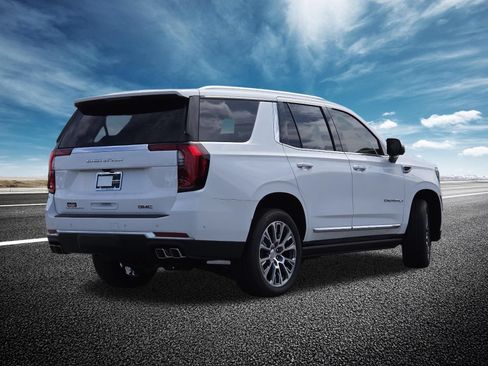 New 2026 GMC Yukon Denali w/ Sun & Power Step Package AWD/4WD image 21